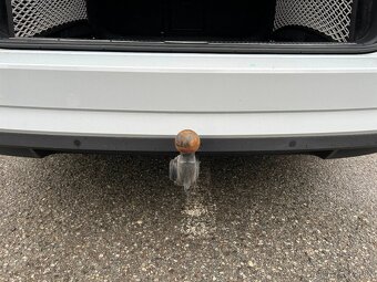 Škoda Superb Combi 2.0 TDI DSG – TOP stav - 10