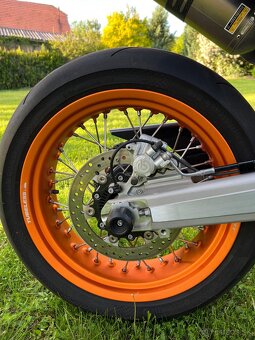 KTM SMC-R 2017 - 10