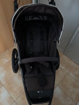 Thule Urban Glide 2 - 10