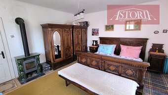dom + veľká záhrada - Čremošné - okr. Turč.Teplice - 10