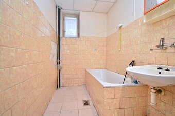 Na predaj rodinný dom blízko centra mesta - 10