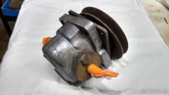 Hidraulicke cerpadlo z domcom a remenicou - 10