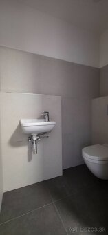 NA PREDAJ NOVÝ 2 IZBOVÝ BYT BRATISLAVA CENTRUM - 10