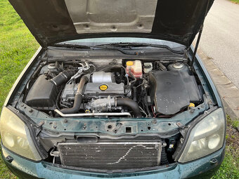 Rezervované Opel Vectra-C 2.2DTI 16V 92kw GTI 2003 - 10
