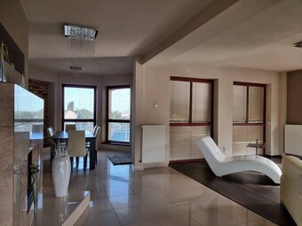 PREDAJ - EXKLUZÍVNA VILA - NITRA - 10