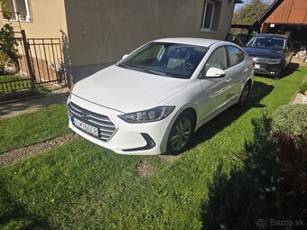 Hyundai Elantra 11/2017 Automat - 10