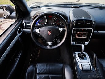 Porsche Cayenne S Facelift 4.8 benzín 283kw ALU R22 - 10
