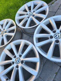 5X112 R17 VW Alu disky - 10