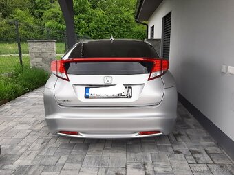 Honda civic 1.8 i executive - 10