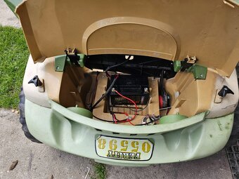 Detské elektrické autíčko JEEP pre dve deti - 10