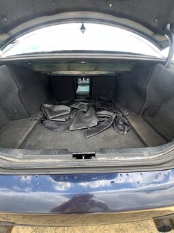 Predám BMW E60 530d - 10