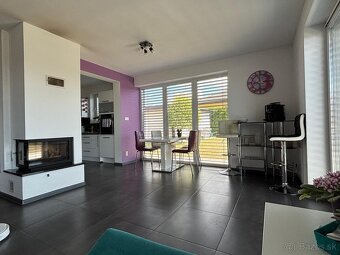 5 izbový rodinný dom s pozemkom 889 m² v obci Soblahov - 10