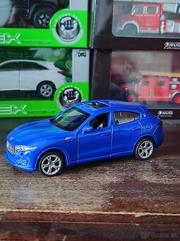 Modely mix 1:24, 1:43, 1:32 - 10