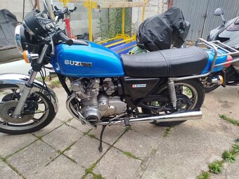 Suzuki GS 550 - 10