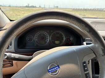 Predám Volvo S80 m.r. 2004, 2,4 diesel, 120kw, manual 5q - 10