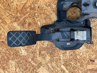 Náhradné diely na Audi A3 rv.2002 - 10