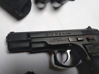 Predám CZ 75 Luger 9 mm - 10