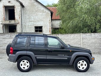 Jeep Cherokee KJ 2.8 CRD Dovoz IT Top stav bez hrdze - 10