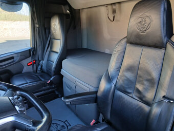 Tahač návěsů Scania S 500 - 10