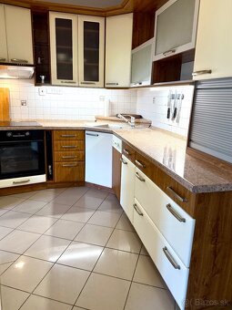 Na prenájom 3 izbový byt, Bratislava, Staré Mesto, Malý trh - 10