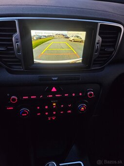 Kia Sportage 1.7CRDi 115KM Navi Kamera biela perla - 10