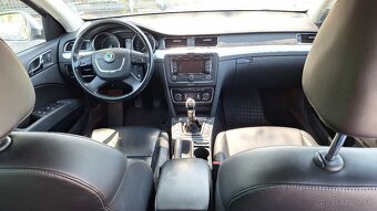 ŠKODA SUPERB COMBI 2.0 TDI - 10