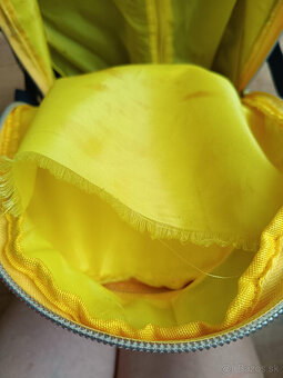 Taska na kolieskach Mimoni - 10