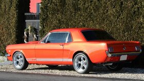 1965 FORD MUSTANG V8 SHOW CAR - 10