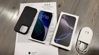 iPhone 16 Pro 128 GB čierny titán - 10