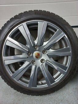 Porsche Taycan 20" Tequipment design zimni sada DOT 1223 - 10