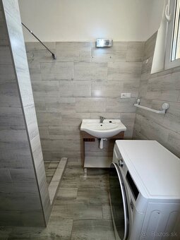 Priestranný 2 izbový byt , Považská - 10