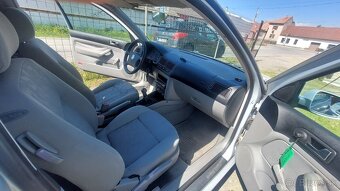 VW Golf IV, 1.4 benzín, 55 kw, M5, 2000 - 10