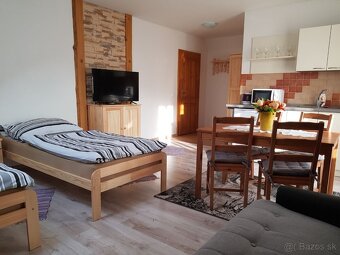Na predaj ubytovanie pre turistov v Sklený Tepliciach s Rod - 10