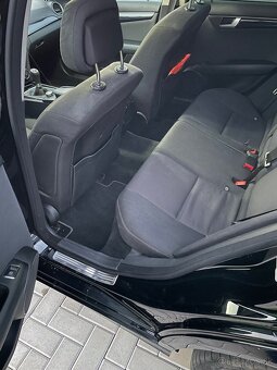Mercedes C200 2,2 CDI - 10