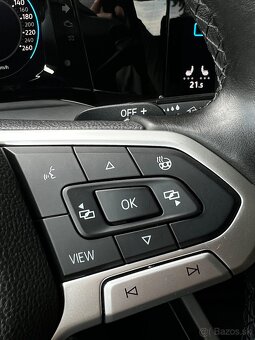 Volkswagen Golf 8 2.0TDi Dsg - 10