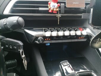 Peugeot 3008 1,6hdi - 10