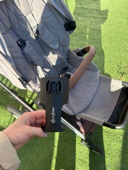 Cybex priam - 10