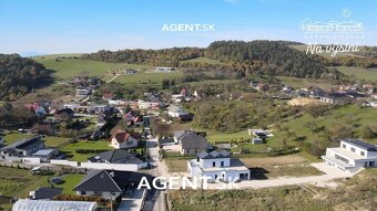 AGENT.SK | Predaj novostavby domu so 635 m2 pozemkom, Na výs - 10