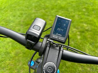 Cube Stereo Hybrid 120 - 10