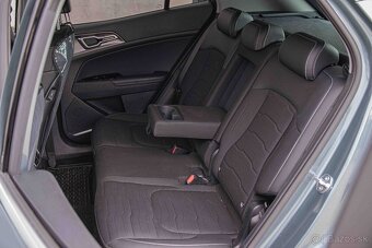 Kia Sportage 1.6 T-GDi Platinum A/T - 10