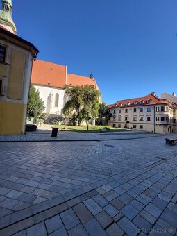 Štýlový 2-izbový byt v srdci Starého Mesta Bratislavy - 10