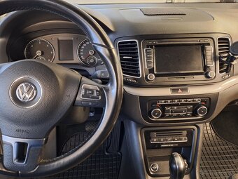 Volkswagen Sharan 2.0 Tdi 103 kw 5/2011 AT/6 DSG - 10