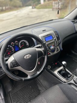 Hyundai i30 - 10