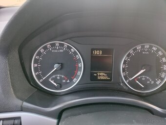 Škoda Octavia II - 10