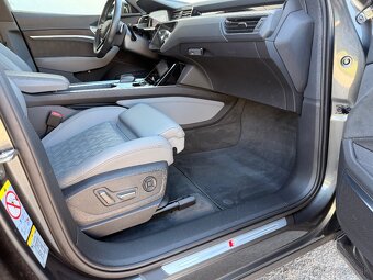 Audi E-tron S quattro Bang&Olufsen 370kw - 10