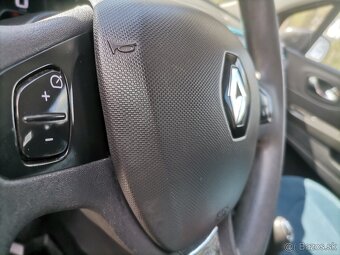 Renault Captur - 10
