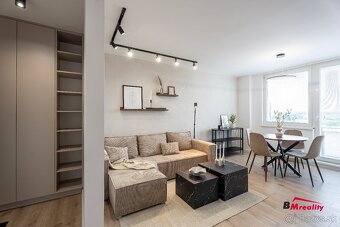 RezervovanéModerný 3-izbový byt po kompletnej rekonštrukcii - 10