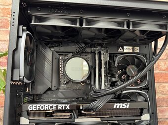 i7 14700K\32GB\RTX 5080\SSD\1000W Zdroj - 10