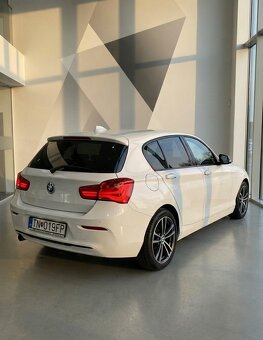 BMW rad 1 118i 2018 Sport line Shadow AT - 10