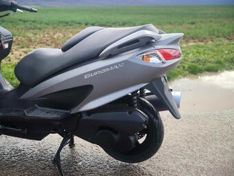 Suzuki Burgman 125cm r.v 2017 - 10